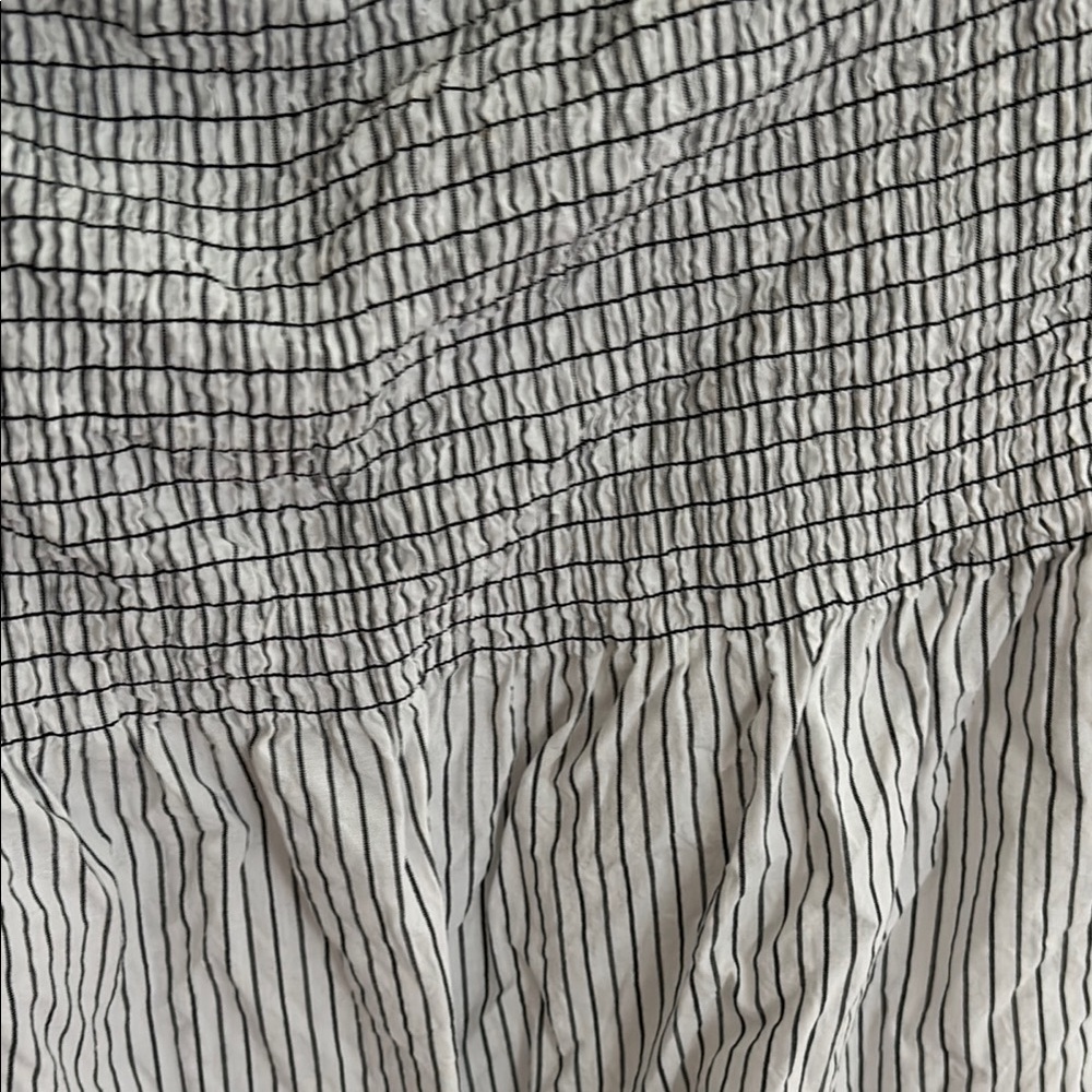 Striped Off-Shoulder Top - Picture 3 of 3
